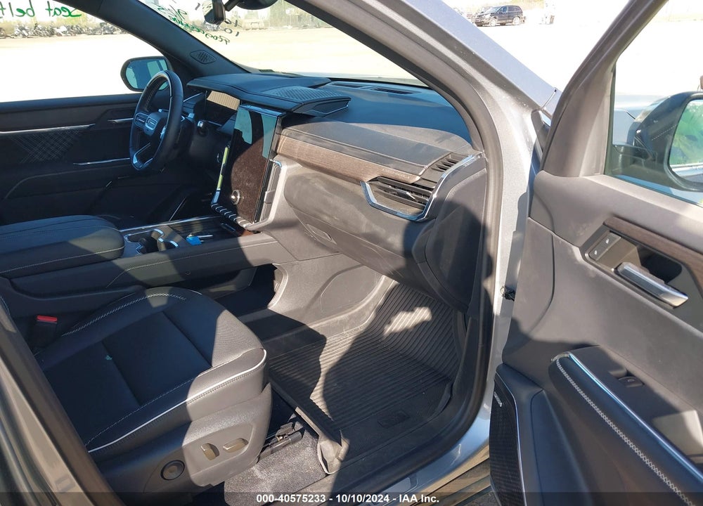 2024 GMC ACADIA AWD DENALI VIN: 1GKENRKSXRJ149487