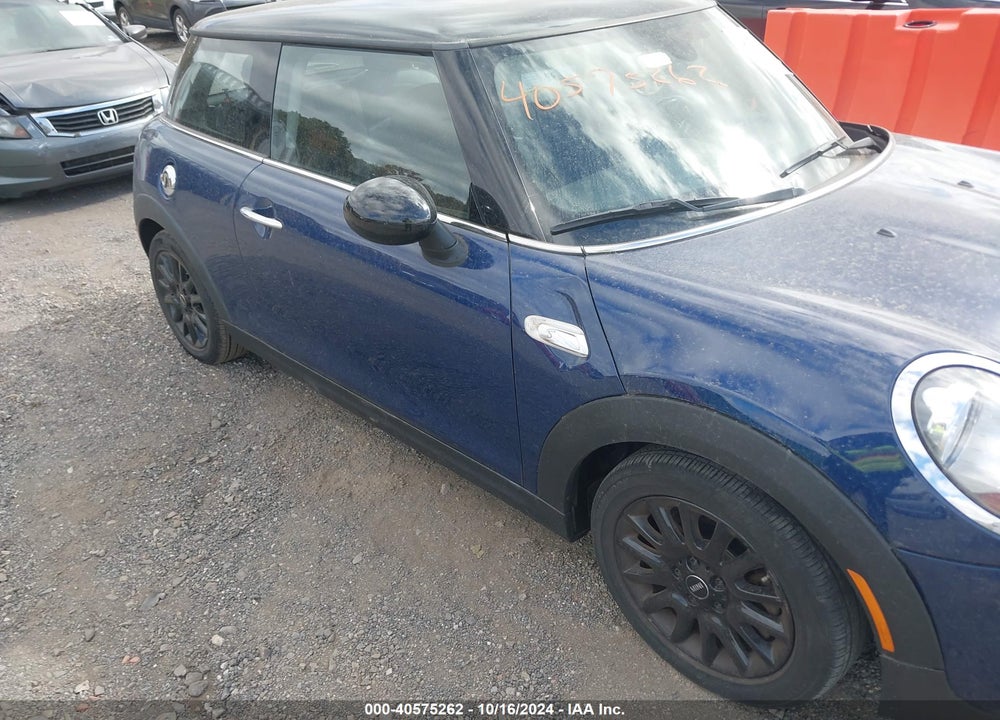 2017 MINI HARDTOP COOPER S VIN: WMWXP7C56H3B49968