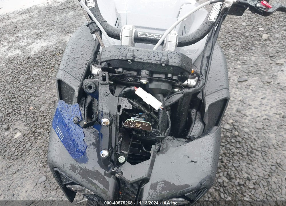 2017 YAMAHA FZ10 VIN: JYARN48E9HA000807