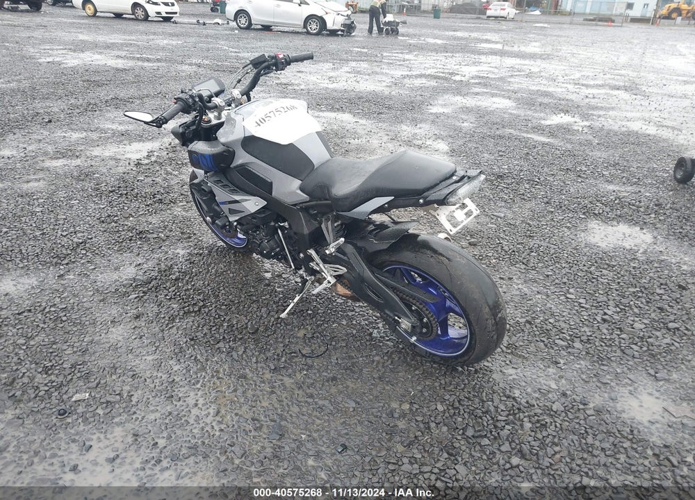2017 YAMAHA FZ10 VIN: JYARN48E9HA000807