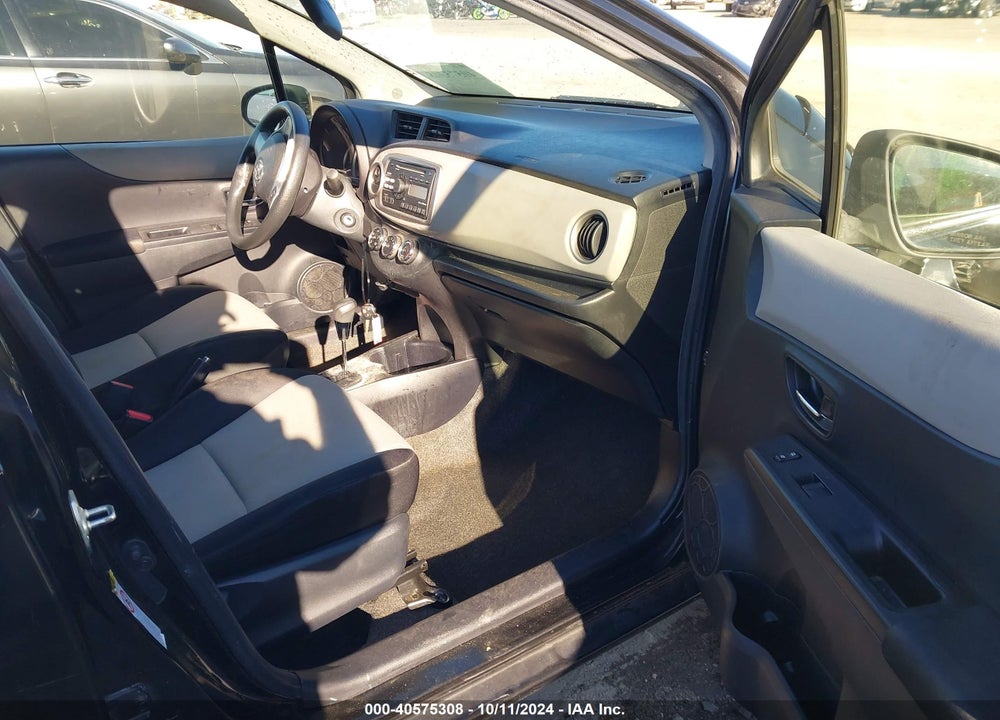 2013 TOYOTA YARIS LE VIN: JTDKTUD34DD550814