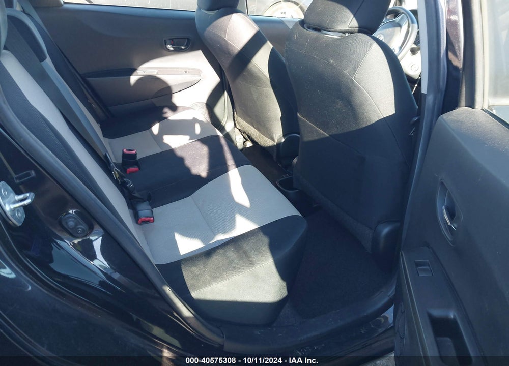 2013 TOYOTA YARIS LE VIN: JTDKTUD34DD550814