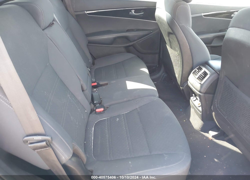 2017 KIA SORENTO 2.4L LX VIN: 5XYPG4A31HG248418