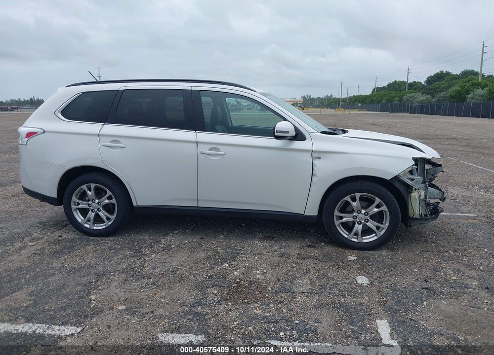 2014 MITSUBISHI OUTLANDER GT VIN: JA4JZ4AX0EZ001935