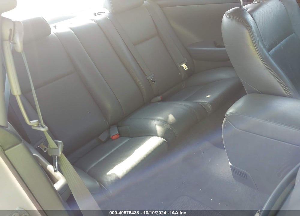 2004 TOYOTA CAMRY SOLARA SLE V6 VIN: 4T1CA30P44U037426