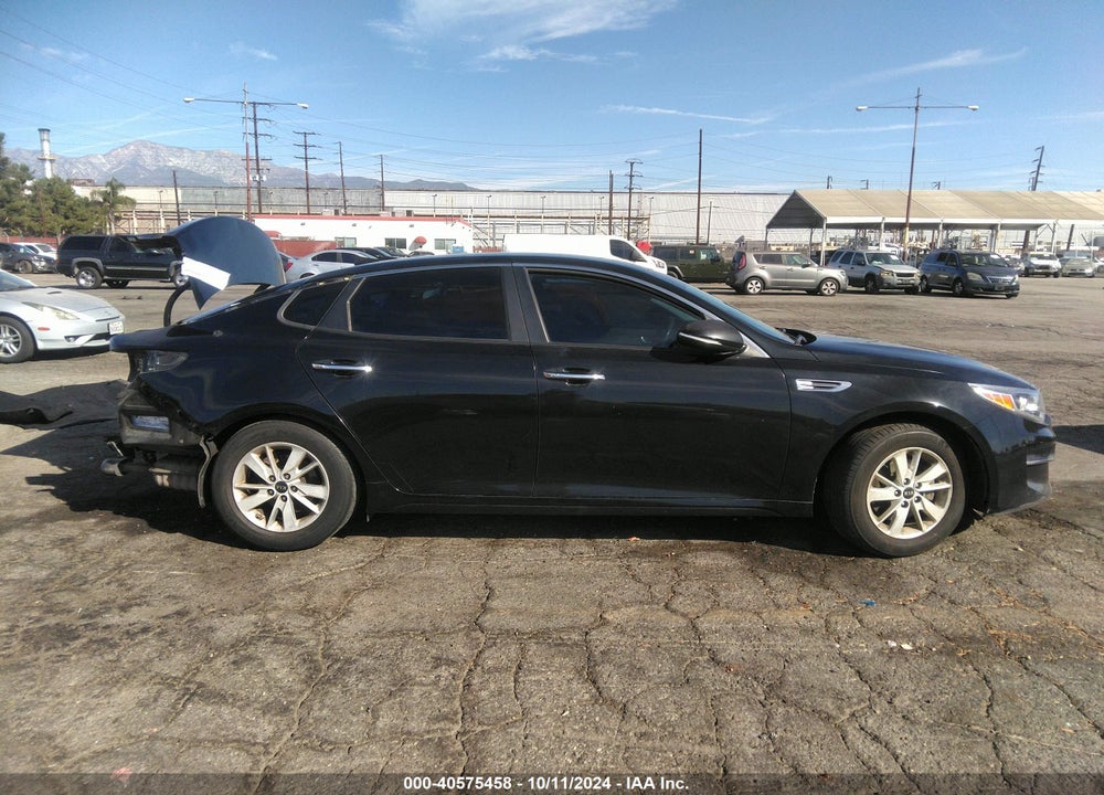 2017 KIA OPTIMA LX VIN: KNAGT4L38H5160884