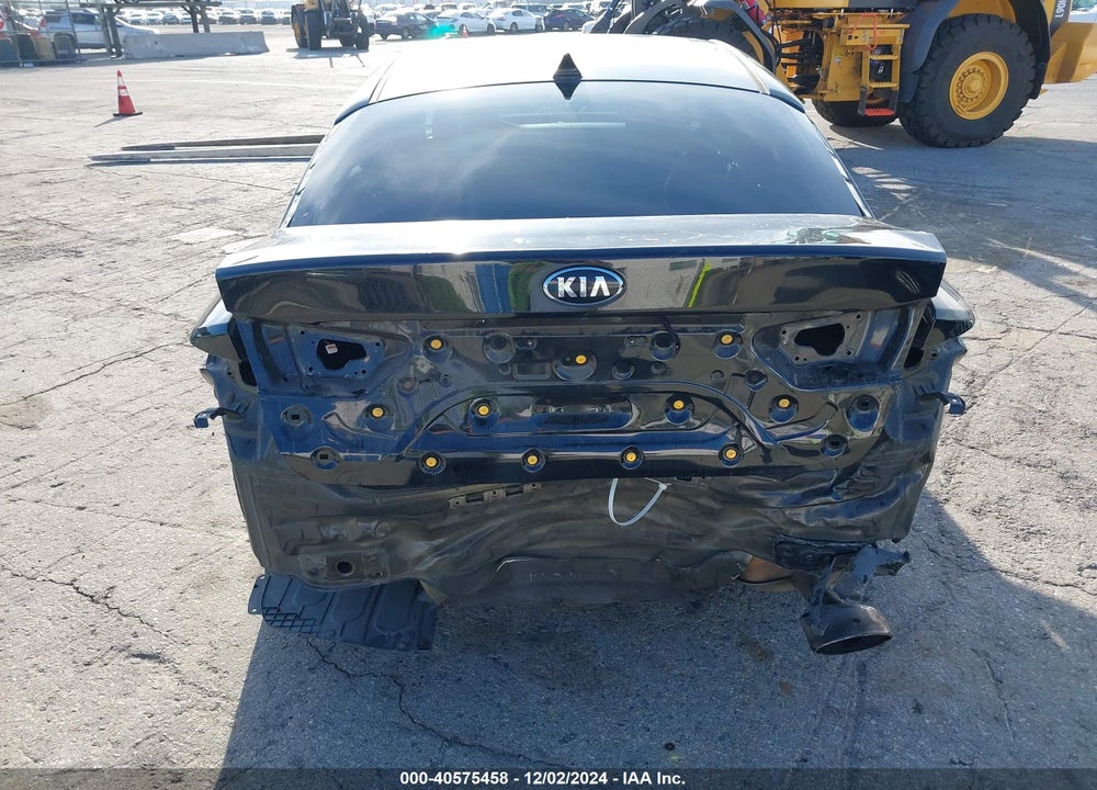 2017 KIA OPTIMA LX VIN: KNAGT4L38H5160884