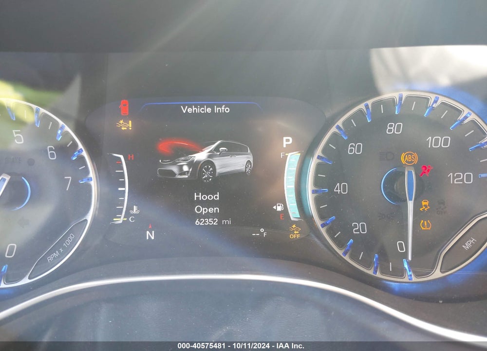 2017 CHRYSLER PACIFICA LIMITED VIN: 2C4RC1GG1HR661108