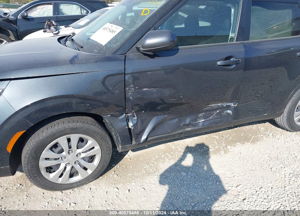2021 KIA SOUL LX VIN: KNDJ23AU2M7768903