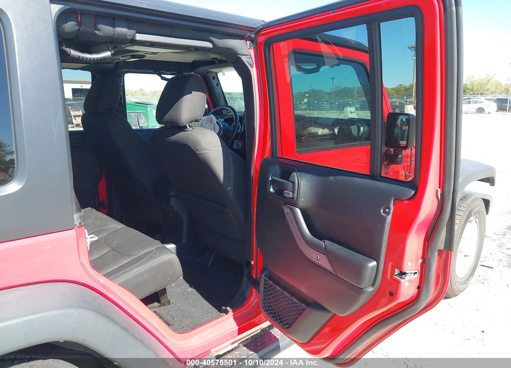 2017 JEEP WRANGLER UNLIMITED SPORT VIN: 1C4BJWDG7HL596993