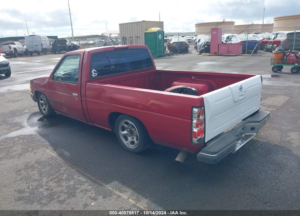 1996 NISSAN TRUCK XE VIN: 1N6SD11S0TC345645