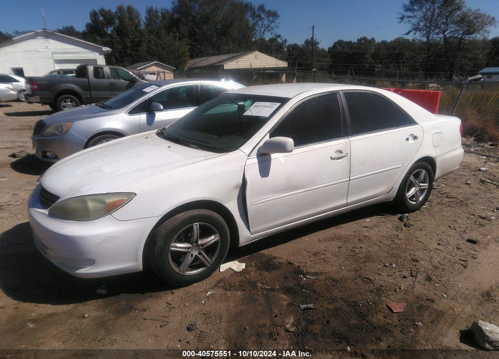 2004 TOYOTA CAMRY LE VIN: 4T1BE32KX4U268235