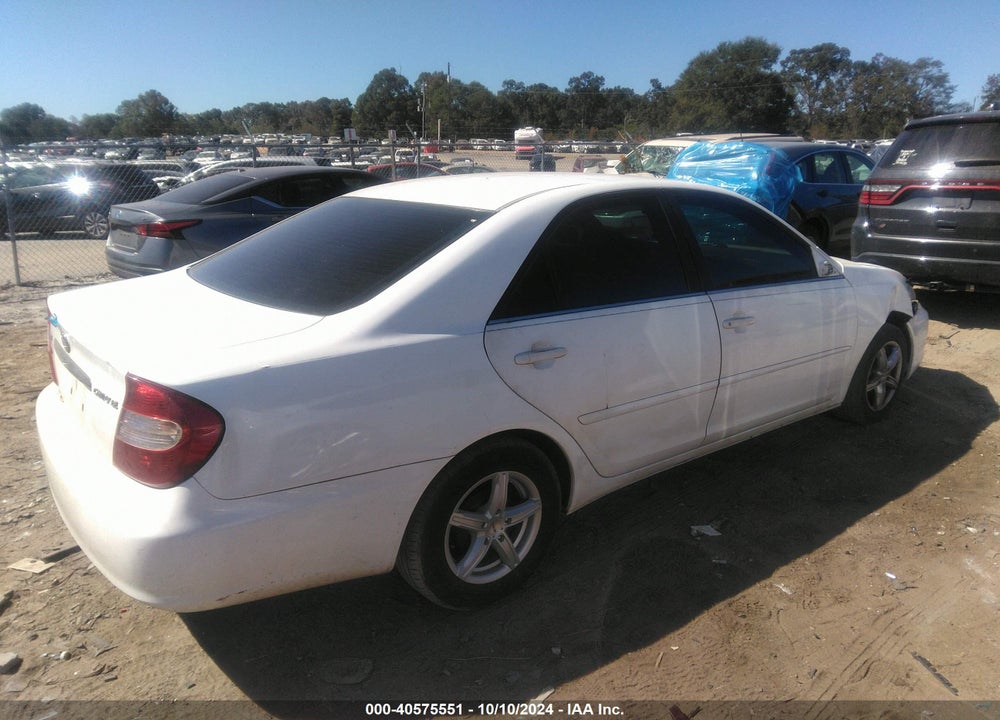 2004 TOYOTA CAMRY LE VIN: 4T1BE32KX4U268235