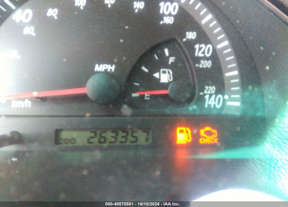 2004 TOYOTA CAMRY LE VIN: 4T1BE32KX4U268235