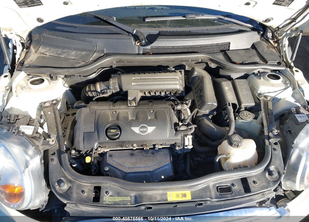 2013 MINI HARDTOP COOPER VIN: WMWSU3C59DT681024