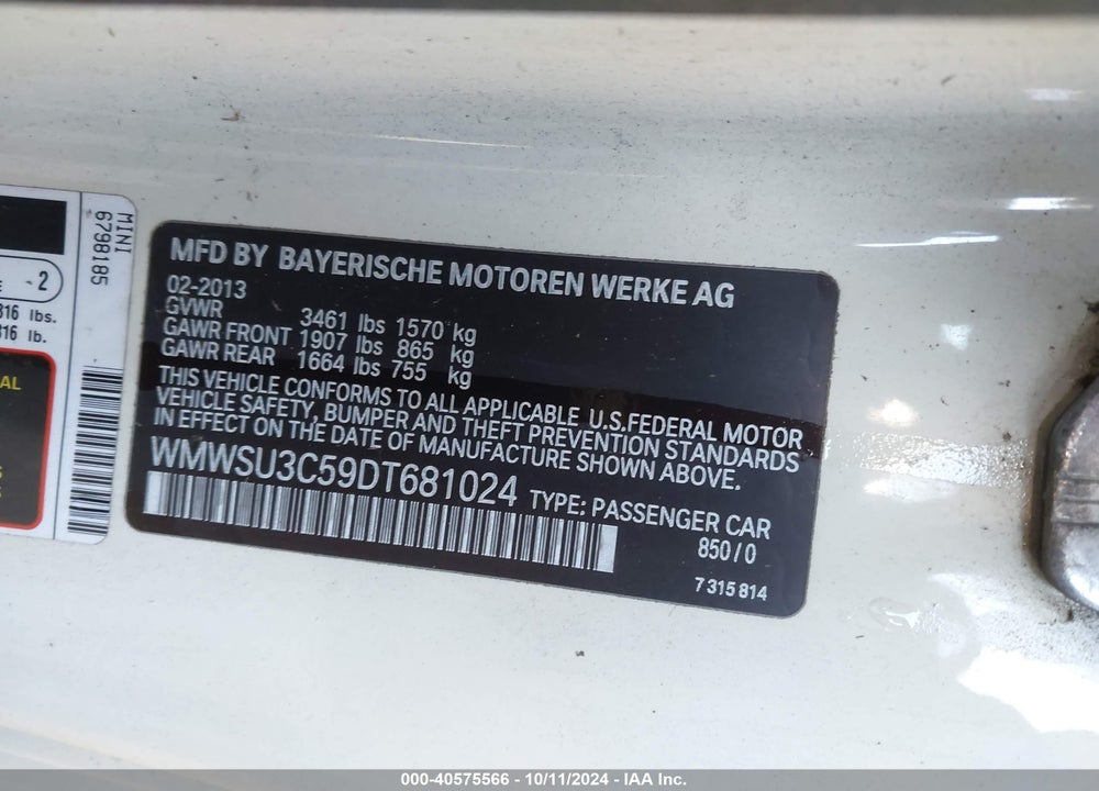 2013 MINI HARDTOP COOPER VIN: WMWSU3C59DT681024