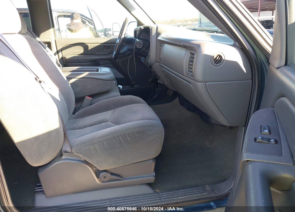 2007 CHEVROLET SILVERADO 2500HD CLASSIC LT1 VIN: 1GCHC29U57E194128