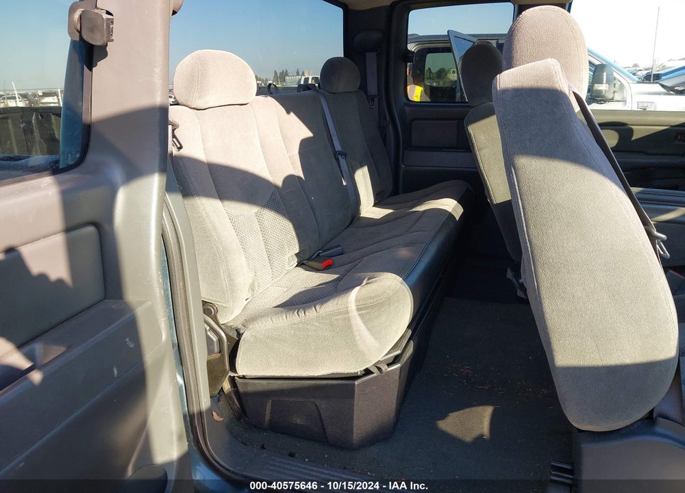 2007 CHEVROLET SILVERADO 2500HD CLASSIC LT1 VIN: 1GCHC29U57E194128
