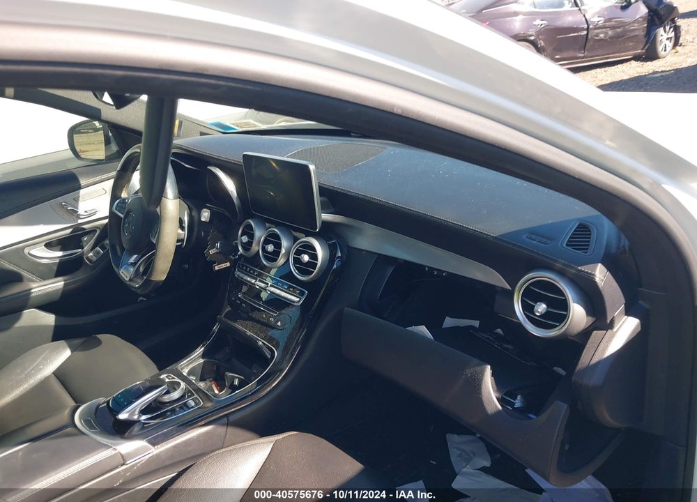 2015 MERCEDES-BENZ C 63 AMG-S VIN: 55SWF8HB1FU077126