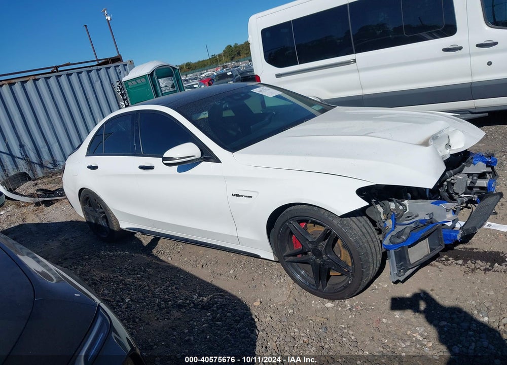 2015 MERCEDES-BENZ C 63 AMG-S VIN: 55SWF8HB1FU077126