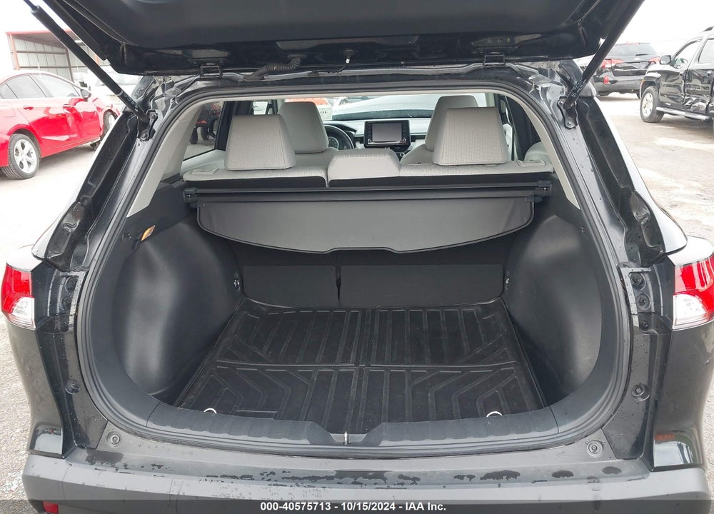 2022 TOYOTA COROLLA CROSS LE VIN: 7MUCAAAG2NV014939
