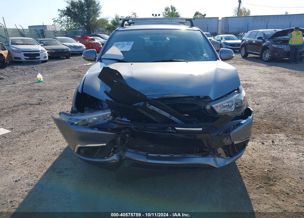 2018 MITSUBISHI OUTLANDER SPORT 2.0 ES/2.0 LE VIN: JA4AP3AU4JU023465