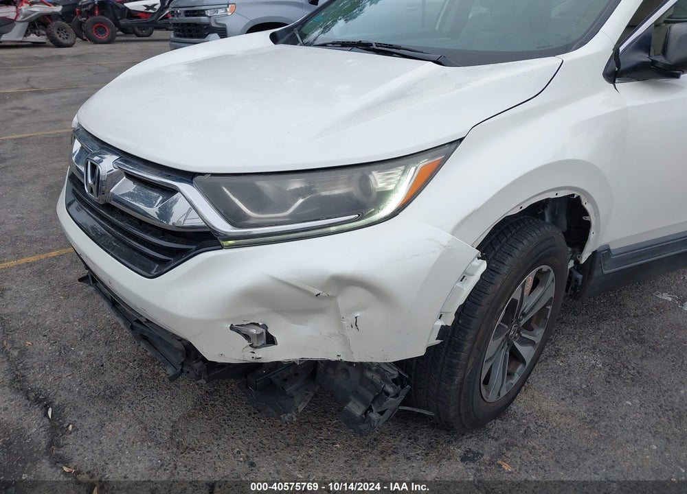 2017 HONDA CR-V LX VIN: 2HKRW5H38HH400212