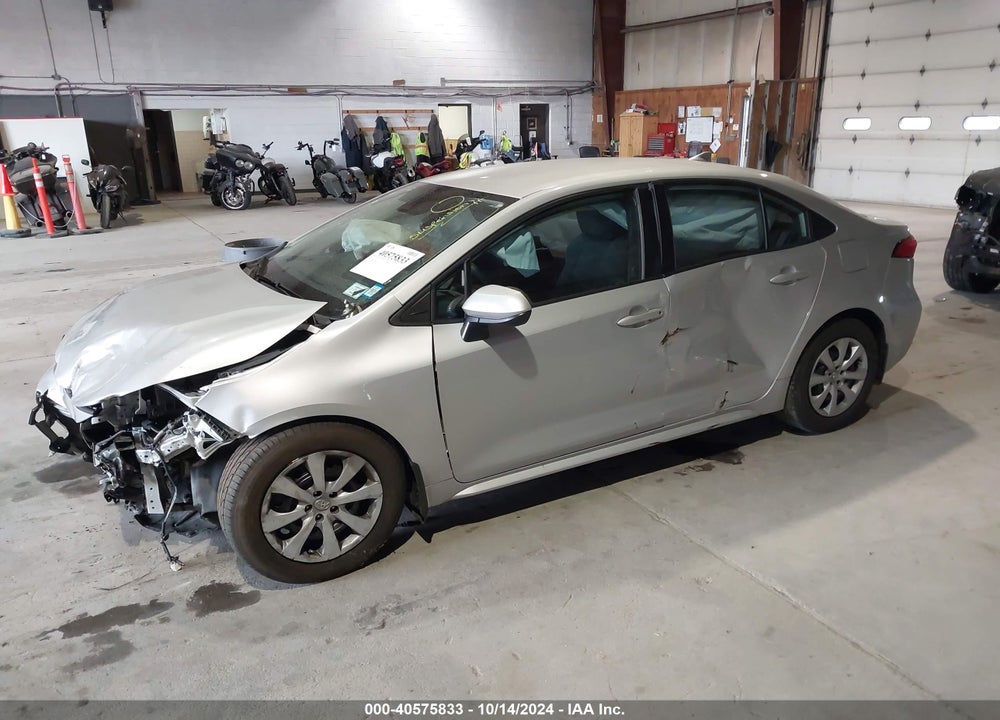 2020 TOYOTA COROLLA LE VIN: 5YFEPRAE0LP081379