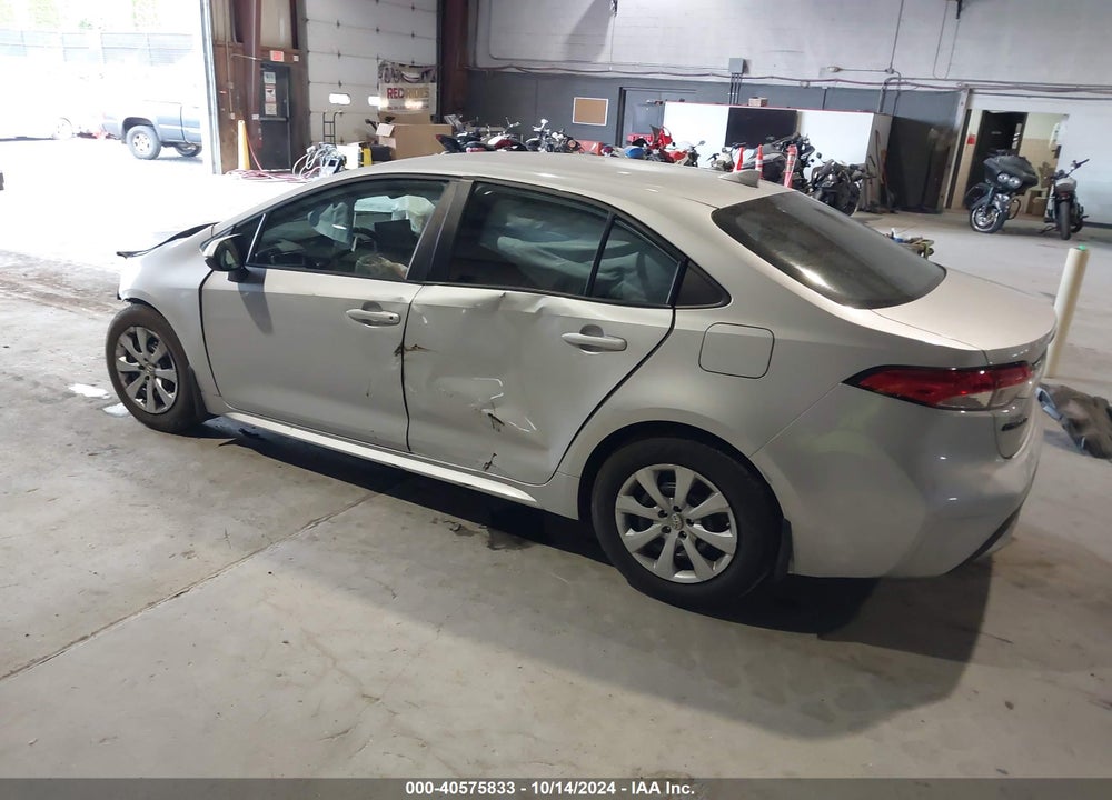 2020 TOYOTA COROLLA LE VIN: 5YFEPRAE0LP081379