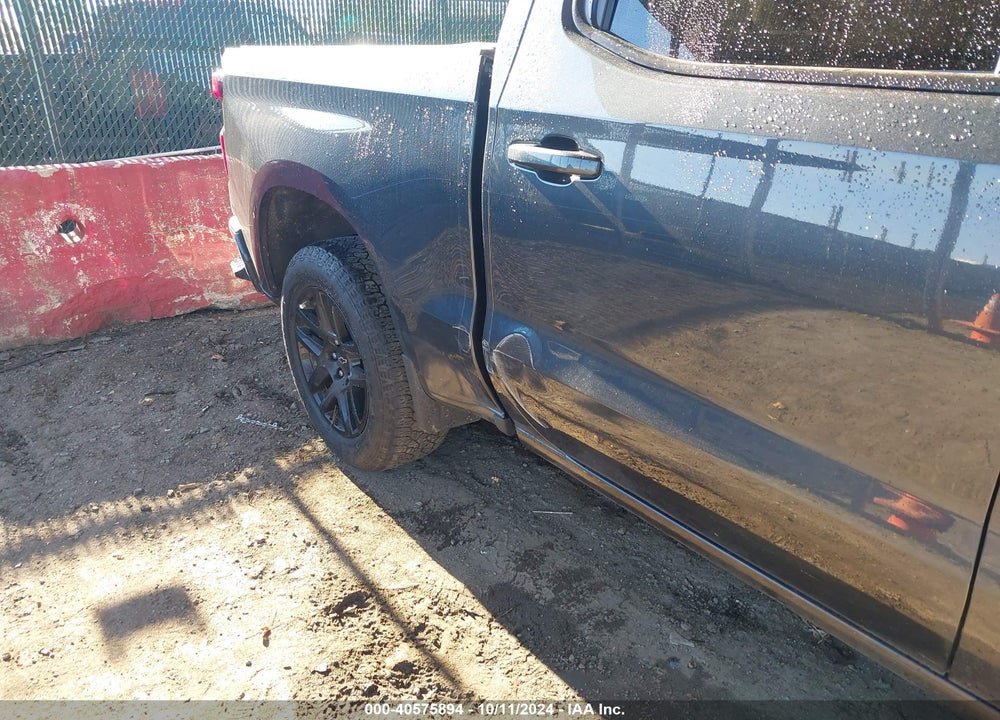 2021 CHEVROLET SILVERADO 1500 4WD SHORT BED RST VIN: 1GCUYEED0MZ427635