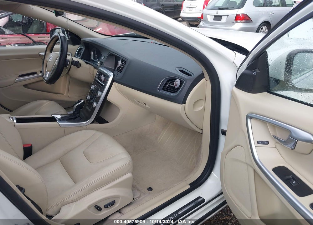 2016 VOLVO S60 T5 DRIVE-E PREMIER VIN: YV126MFK3G2408721
