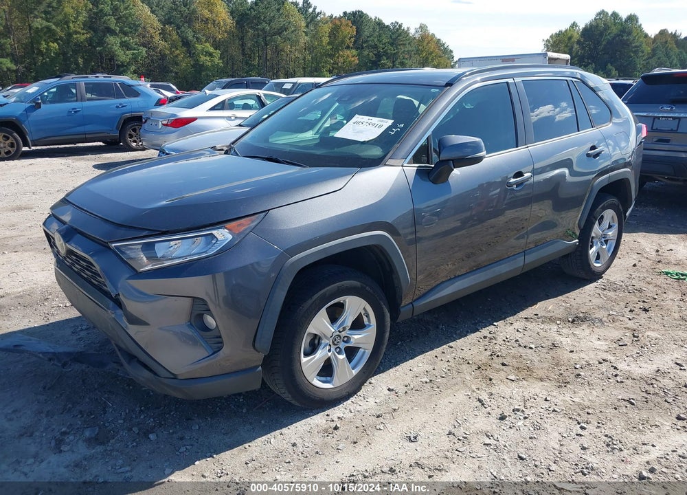 2019 TOYOTA RAV4 XLE VIN: 2T3W1RFV2KC005716
