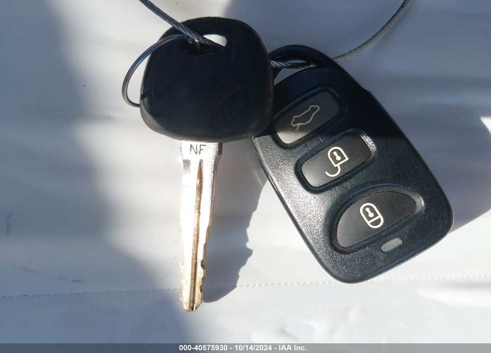 2008 KIA OPTIMA LX V6 VIN: KNAGE124085215511