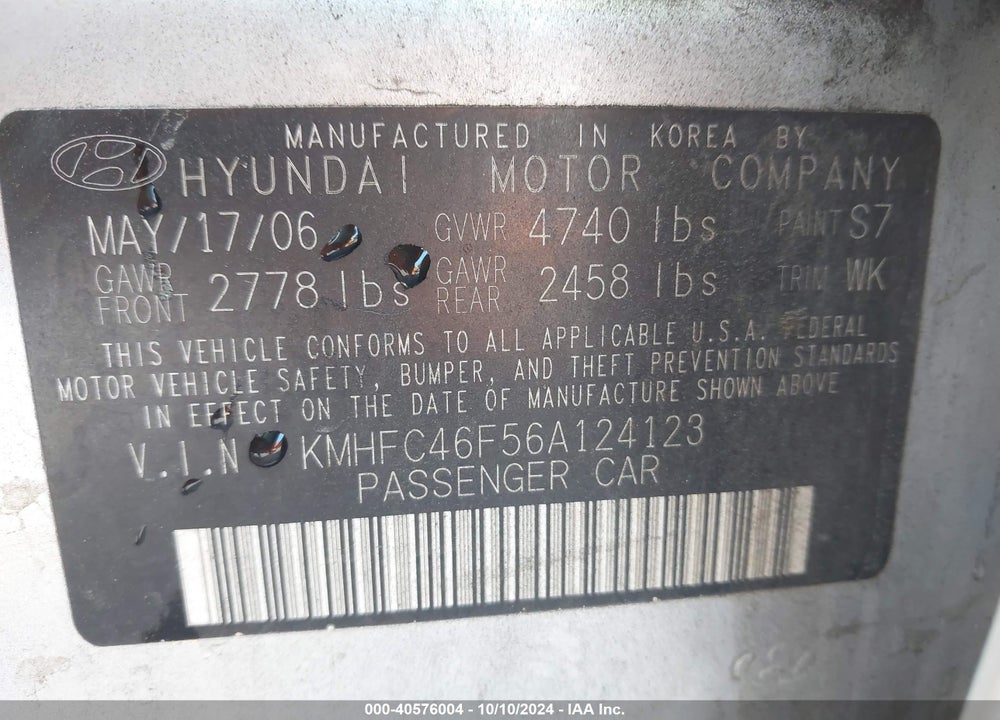 2006 HYUNDAI AZERA LIMITED/SE VIN: KMHFC46F56A124123