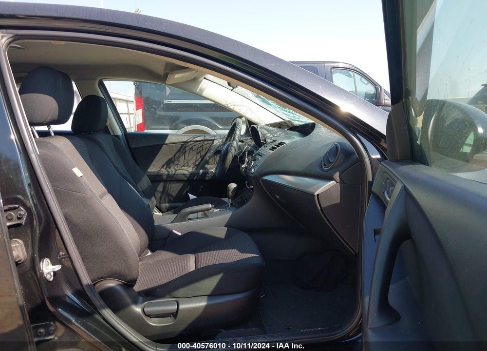 2012 MAZDA 3 I SPORT VIN: JM1BL1UF5C1527728