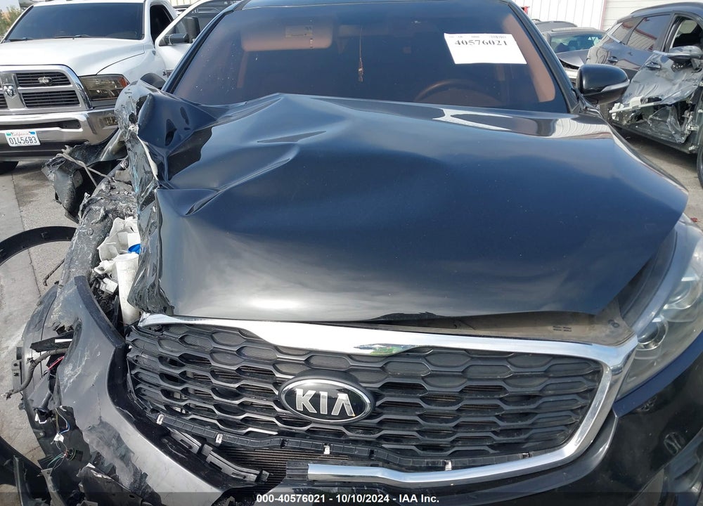 2019 KIA SORENTO 2.4L L VIN: 5XYPG4A34KG567075