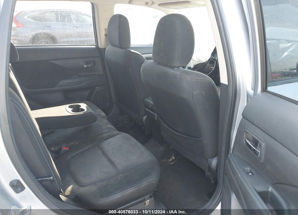 2016 MITSUBISHI OUTLANDER ES VIN: JA4AZ3A36GZ039289