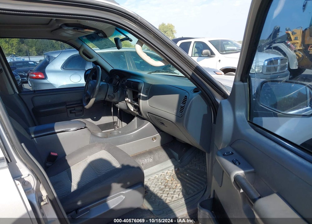 2005 FORD EXPLORER SPORT TRAC ADRENALIN/XLS/XLT VIN: 1FMDU77K85UA98809