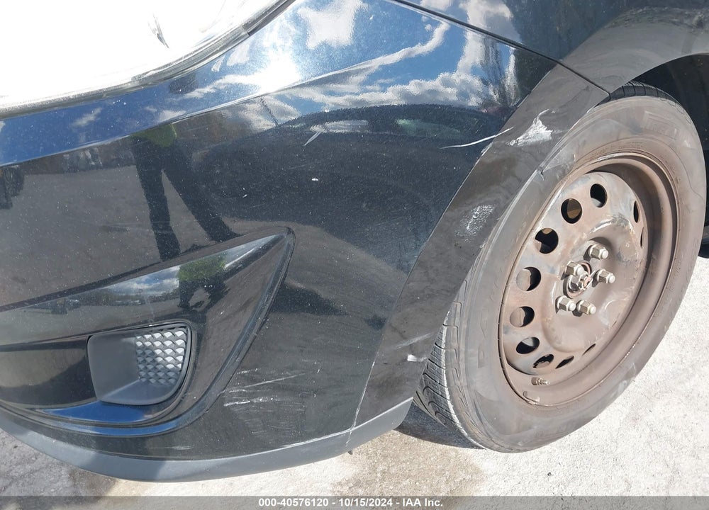 2013 HYUNDAI TUCSON GL VIN: KM8JT3AB9DU659136