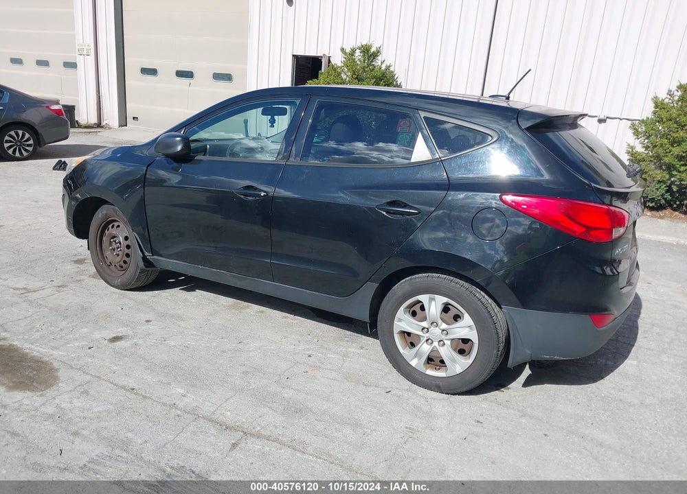 2013 HYUNDAI TUCSON GL VIN: KM8JT3AB9DU659136