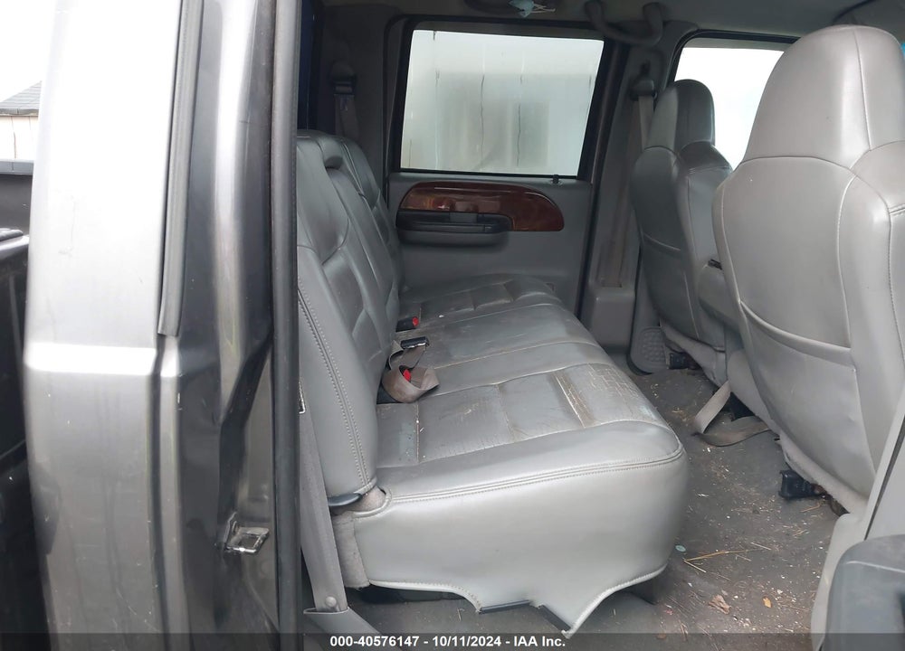 2003 FORD F-350 LARIAT/XL/XLT VIN: 1FTSW31P33EB38126