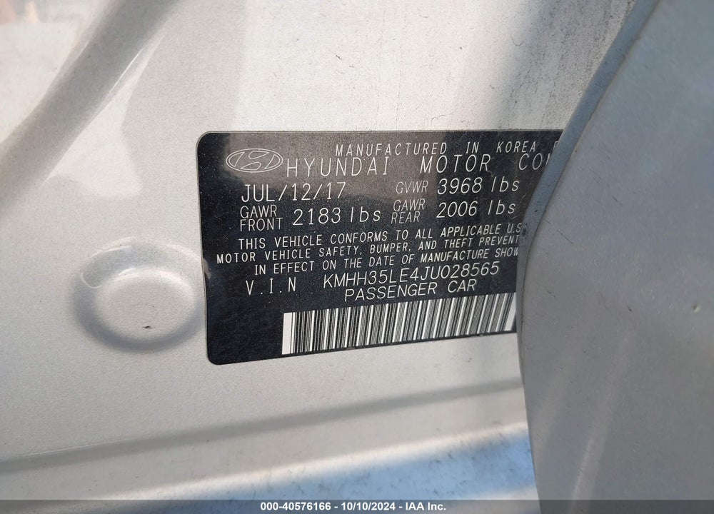 2018 HYUNDAI ELANTRA GT VIN: KMHH35LE4JU028565