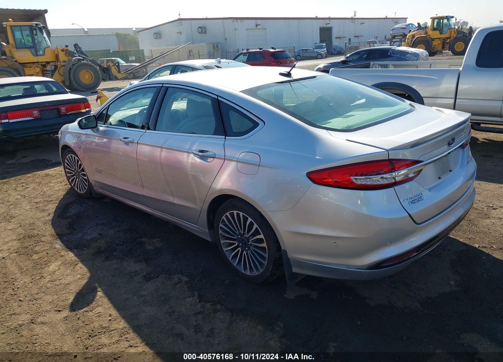 2017 FORD FUSION ENERGI PLATINUM VIN: 3FA6P0SU2HR190231