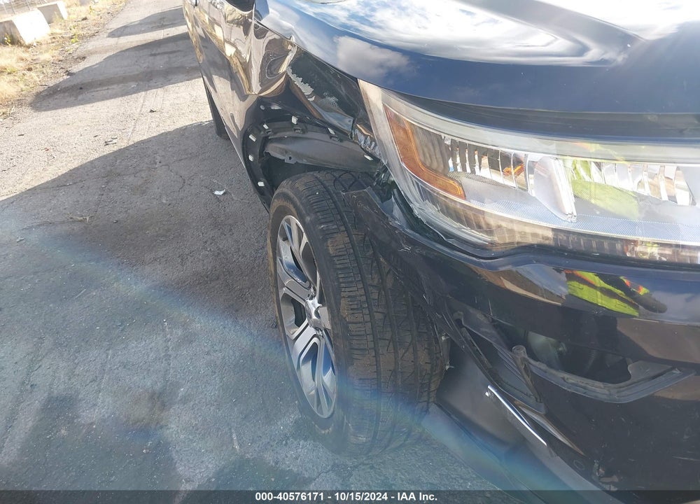 2018 FORD EXPLORER PLATINUM VIN: 1FM5K8HT2JGC81784