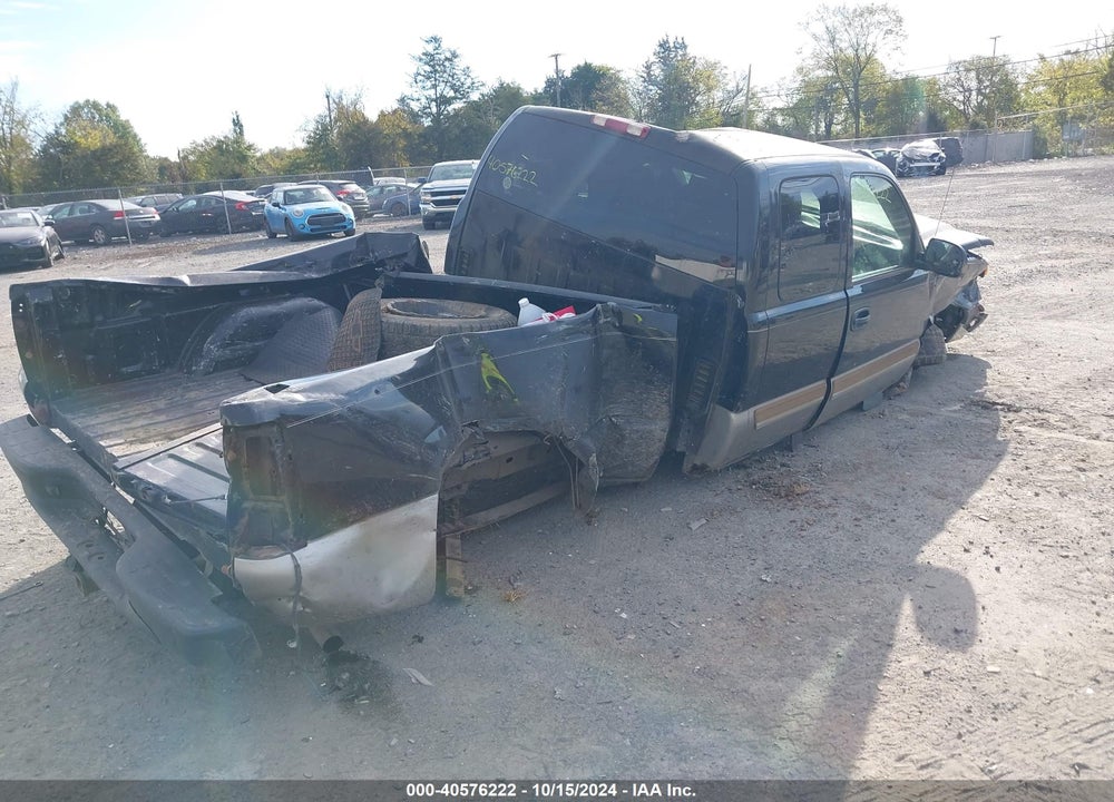 2003 CHEVROLET SILVERADO 1500 LS VIN: 2GCEK19T231172252