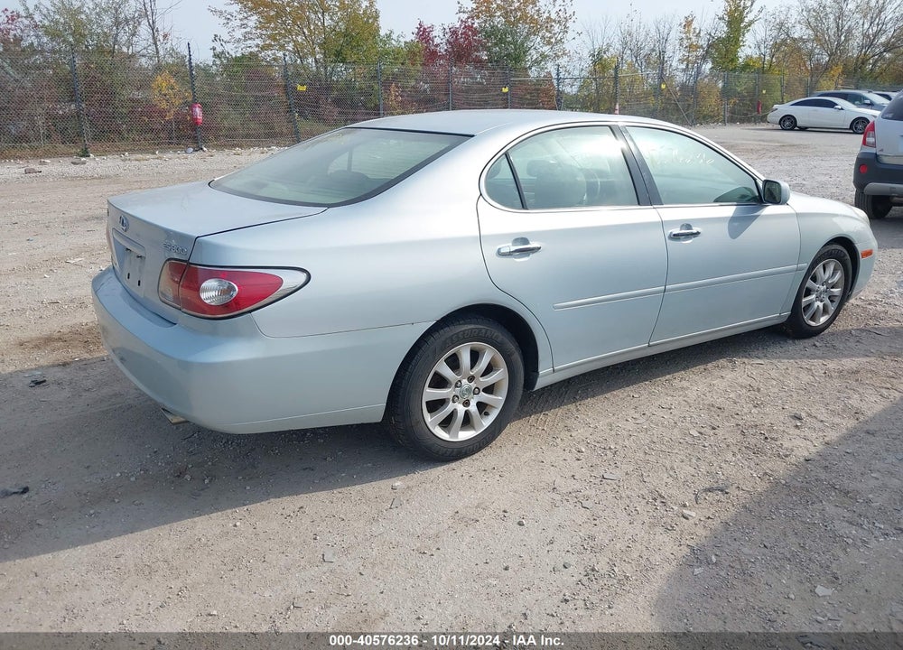 2002 LEXUS ES 300 VIN: JTHBF30GX25032495