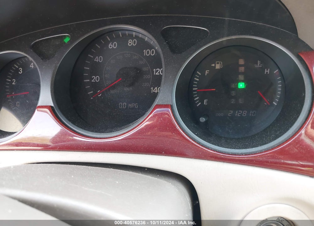 2002 LEXUS ES 300 VIN: JTHBF30GX25032495