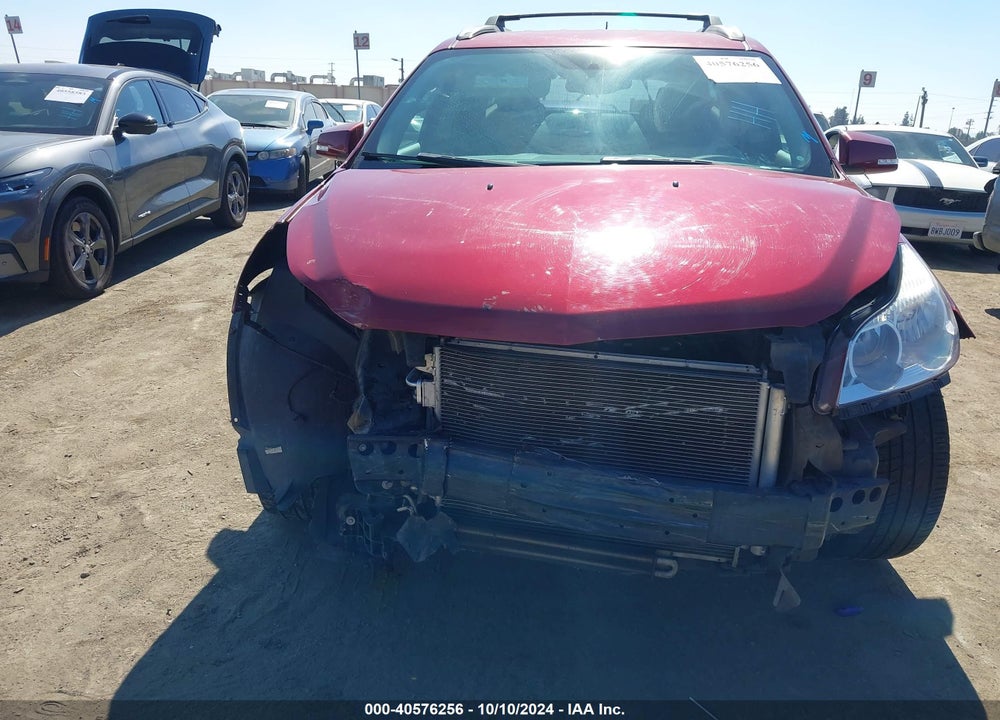 2011 CHEVROLET TRAVERSE 1LT VIN: 1GNKRGED1BJ110692