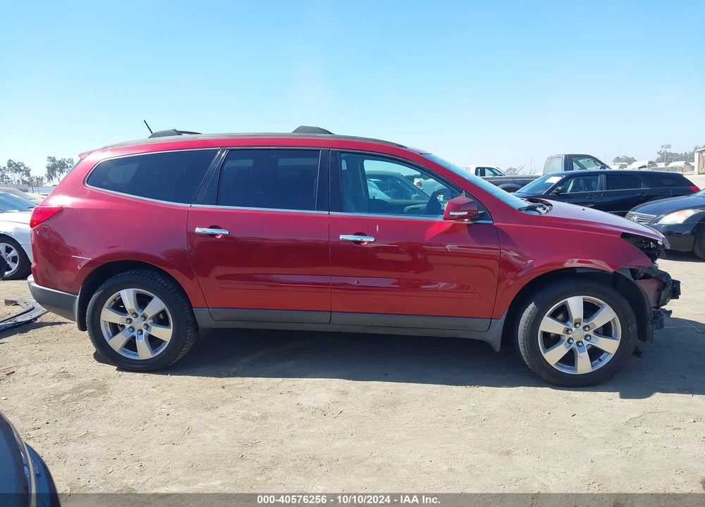 2011 CHEVROLET TRAVERSE 1LT VIN: 1GNKRGED1BJ110692