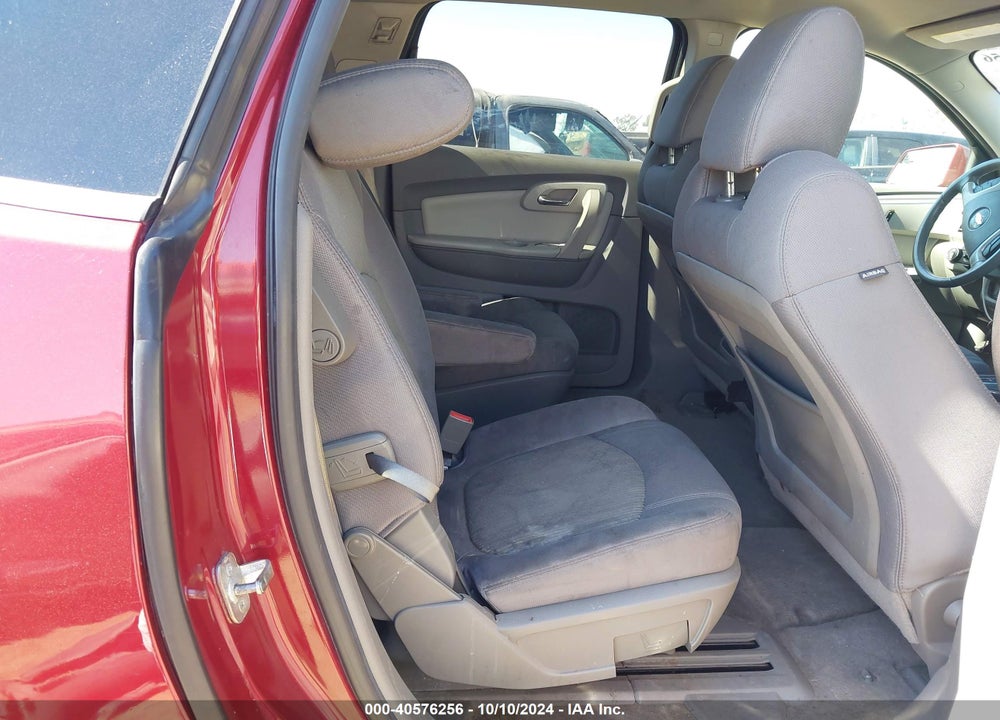 2011 CHEVROLET TRAVERSE 1LT VIN: 1GNKRGED1BJ110692